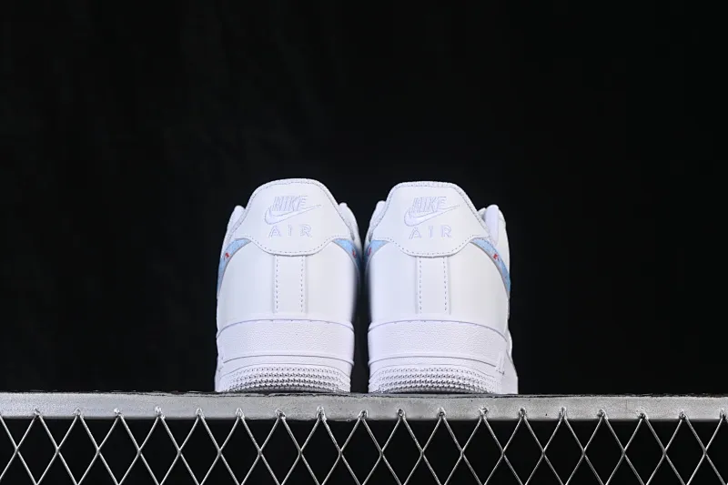 All categories Nk Air Force 1 Air Force Series Nk Air Force 1 Low Air Force Low Nike Air Force 1'07 Low Two-dimensional theme Koi Air Force One low-top casual sneakers ZH0316-136